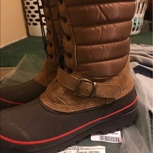 Lands End Womans Snow Boots